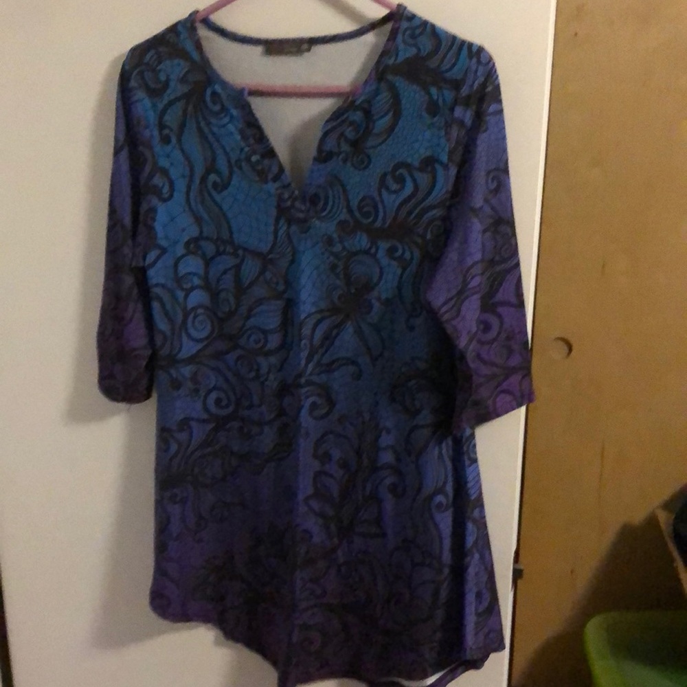 Women’s Two tone tunic